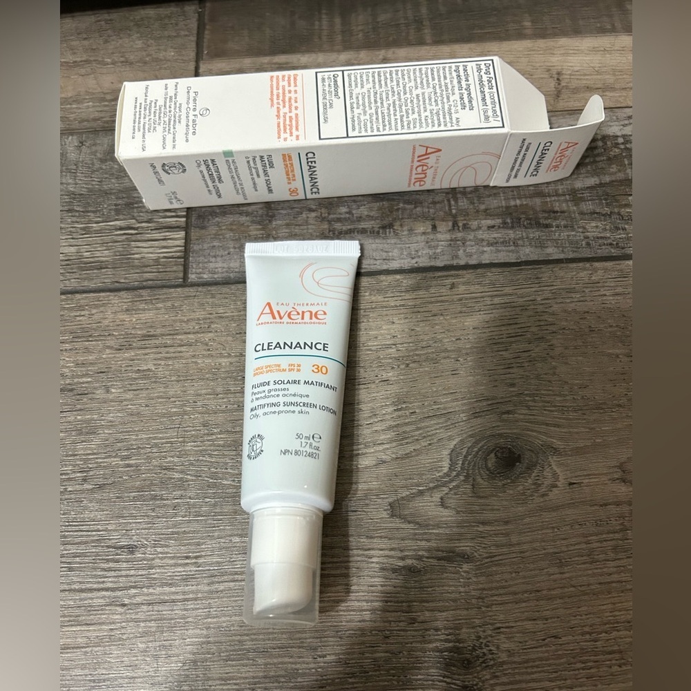Avene Cleanance Mattifying Sunscreen Lotion